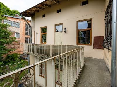 квартира за адресою Лисенка, 29