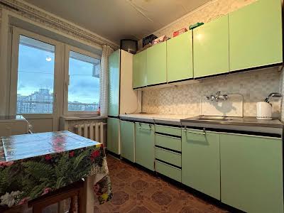 квартира по адресу Калиновая ул., 82-Б