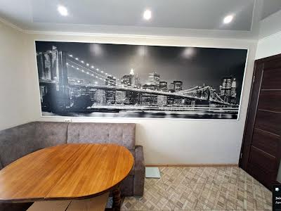 квартира за адресою Садова вул., 20