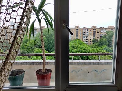 квартира за адресою Новогоспітальна вул. (Щорса пров.), 5-А
