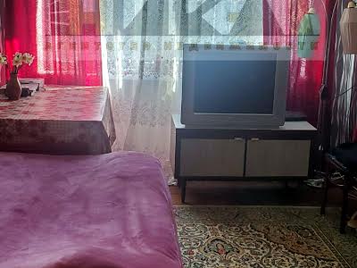 квартира за адресою Лахтинська вул., 15