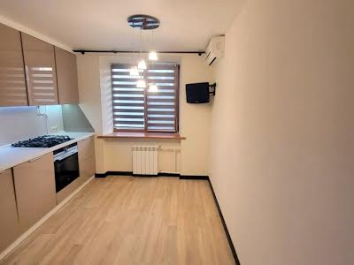 квартира за адресою Митрополита Андрея Шептицького вул. (Анатолія Луначарського), 20-А
