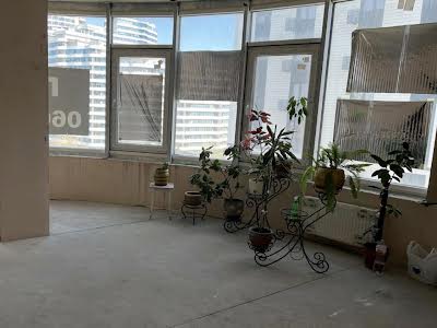 квартира за адресою Літературна, 8