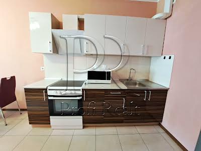 квартира за адресою Сім'ї Кульженків вул. (Петра Дегтяренка), 31-А