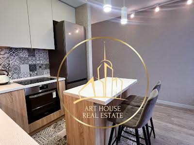 квартира за адресою Зарічна вул., 6
