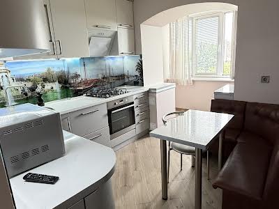 квартира по адресу Евгения Патона ул., 6