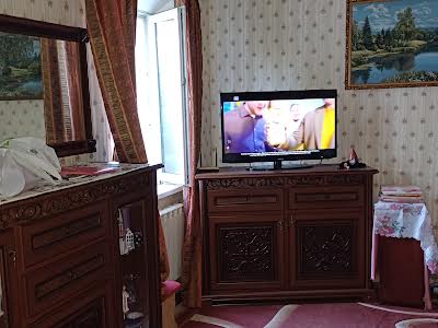 дом по адресу Чарівна