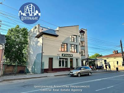 коммерческая по адресу Сторожинецкая ул., 1