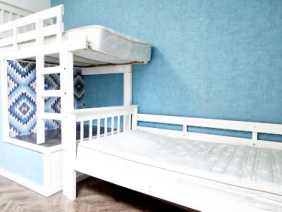 квартира за адресою Сонячна вул., 30