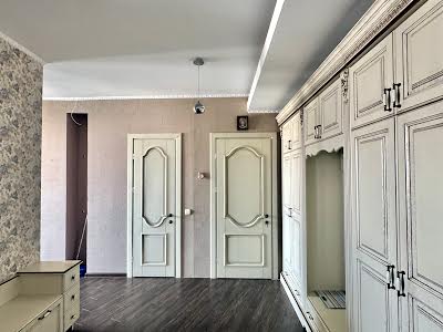 квартира за адресою Дніпровська набережна вул., 19-В