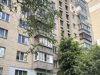 квартира за адресою Стадіонна вул., 13