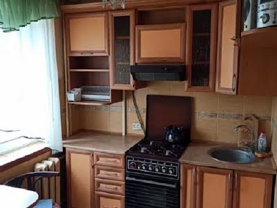квартира за адресою Медової Печери вул. (), 21