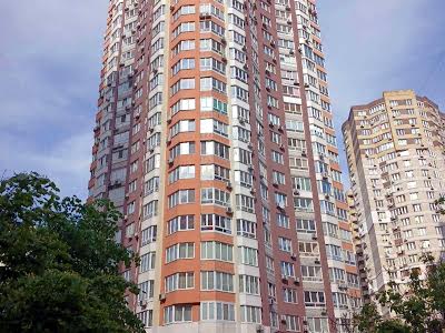 квартира за адресою Анни Ахматової вул., 34
