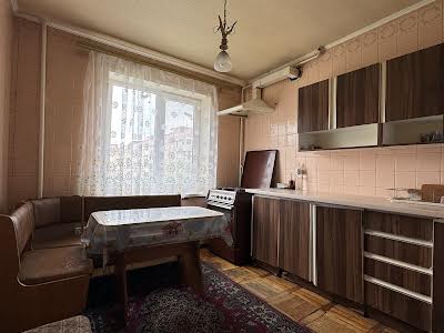квартира по адресу Крушельницкой пер. (Людмили Мокієвської), 20