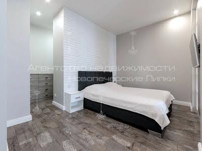 квартира за адресою Андрія Верхогляда вул. (Михайла Драгомирова), 20
