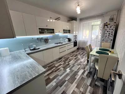 квартира по адресу Зеленая ул., 10