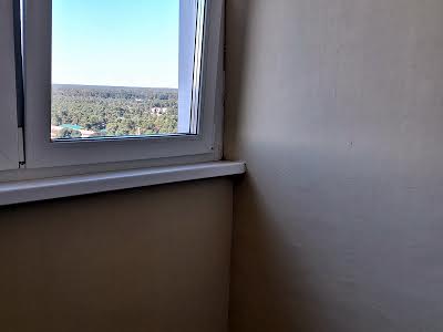 квартира за адресою Київ, Миколи Вінграновського вул., 2