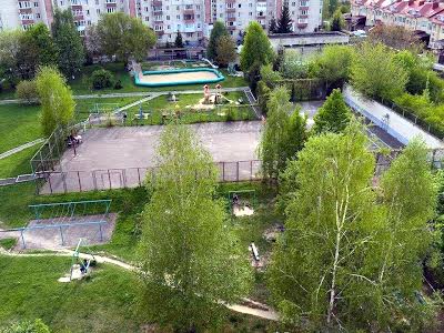 квартира за адресою Гайдамацька вул. (Марфи Струтинської), 41