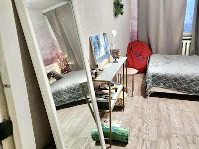 квартира по адресу Небесной Сотни просп. (Маршала Жукова), 75