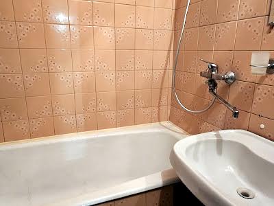 квартира за адресою Тростянецька вул., 6