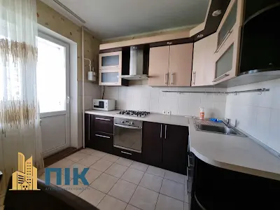 квартира за адресою Європейська вул. (Жовтнева), 24