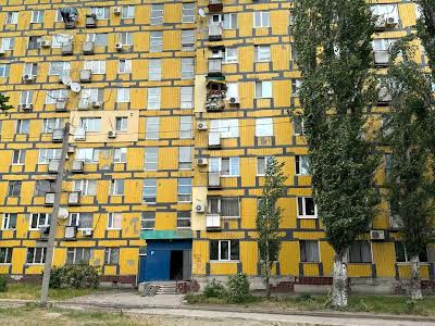 квартира за адресою Космонавтів вул., 20