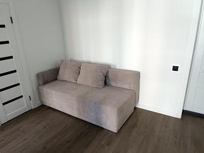 квартира за адресою Ревуцького вул., 40б