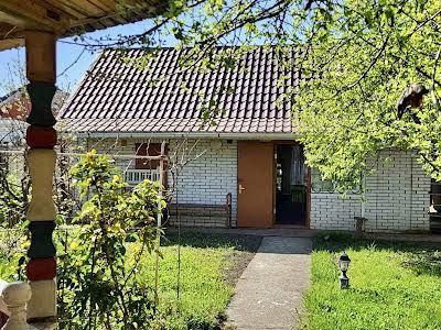 будинок за адресою Приозерна вул.