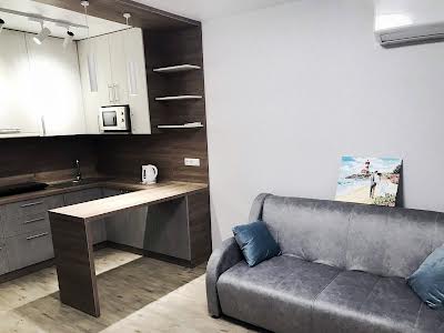 квартира за адресою Центральна вул., 19