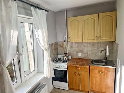 квартира за адресою Симиренка вул., 24-А