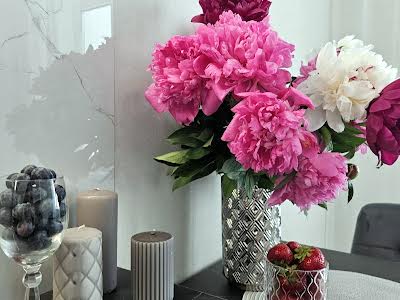 квартира за адресою Озерна вул., 27