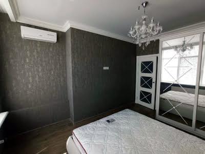квартира по адресу Литературная ул., 8