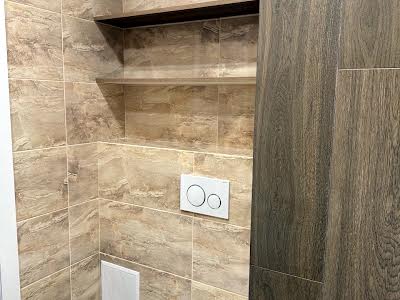 квартира за адресою Олеся Бердника вул., 7Г