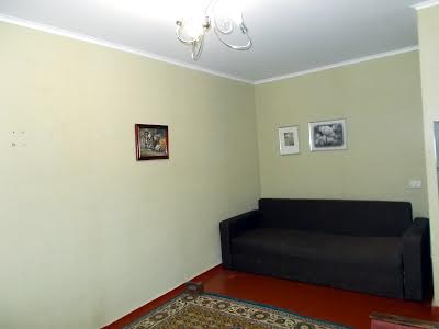 квартира за адресою Льотна вул. (Червоногвардійська), 4