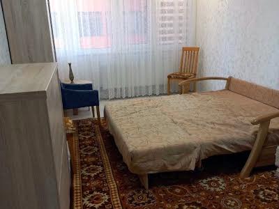 квартира за адресою Олексія Вадатурського вул., 18