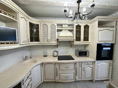 квартира за адресою Загорівська вул. (Багговутівська), 8/10