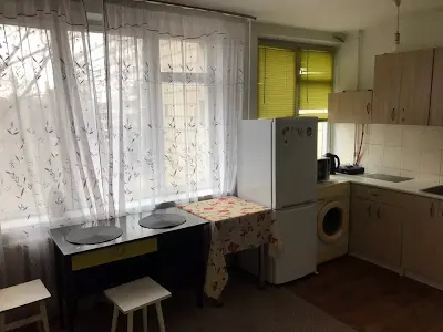 квартира за адресою Златопільська вул., 3