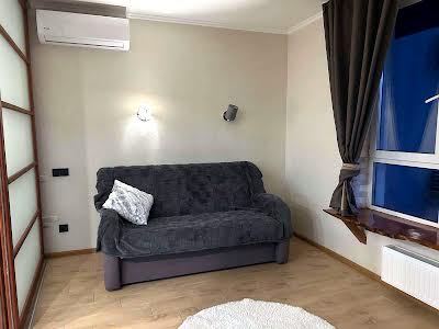квартира за адресою Осокорська вул., 2а