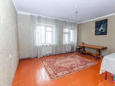 будинок за адресою польовий, 1
