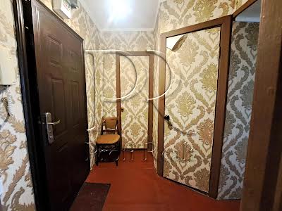 квартира за адресою Митрополита Василя Липківського вул. (Урицького), 9