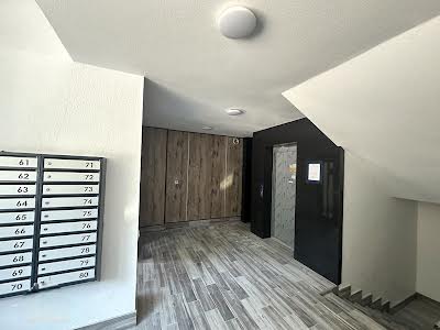 квартира за адресою Вербицького вул., 7