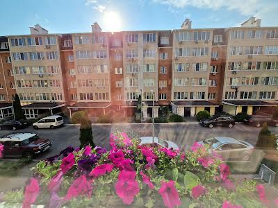 квартира за адресою Подільська вул., 1