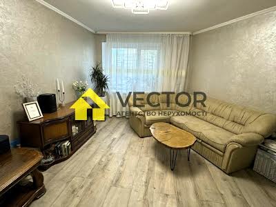 квартира за адресою Небесної Сотні вул. (Леніна), 124