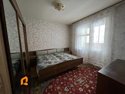 квартира за адресою Драгоманова вул., 3