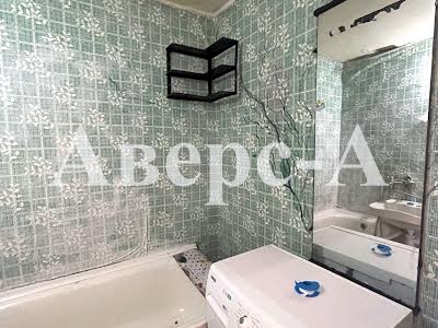 квартира за адресою Добровольського вул., 75