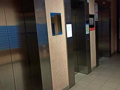 квартира за адресою Драгоманова вул., 2б