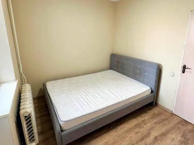квартира за адресою Роздільна вул., 17