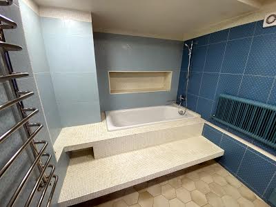 квартира по адресу Патриарха Мстислава Скрипника ул., 11