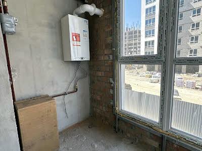 квартира за адресою Співдружності вул., 8