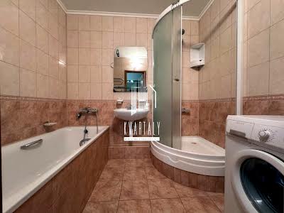 квартира за адресою Федора Ернста вул., 8